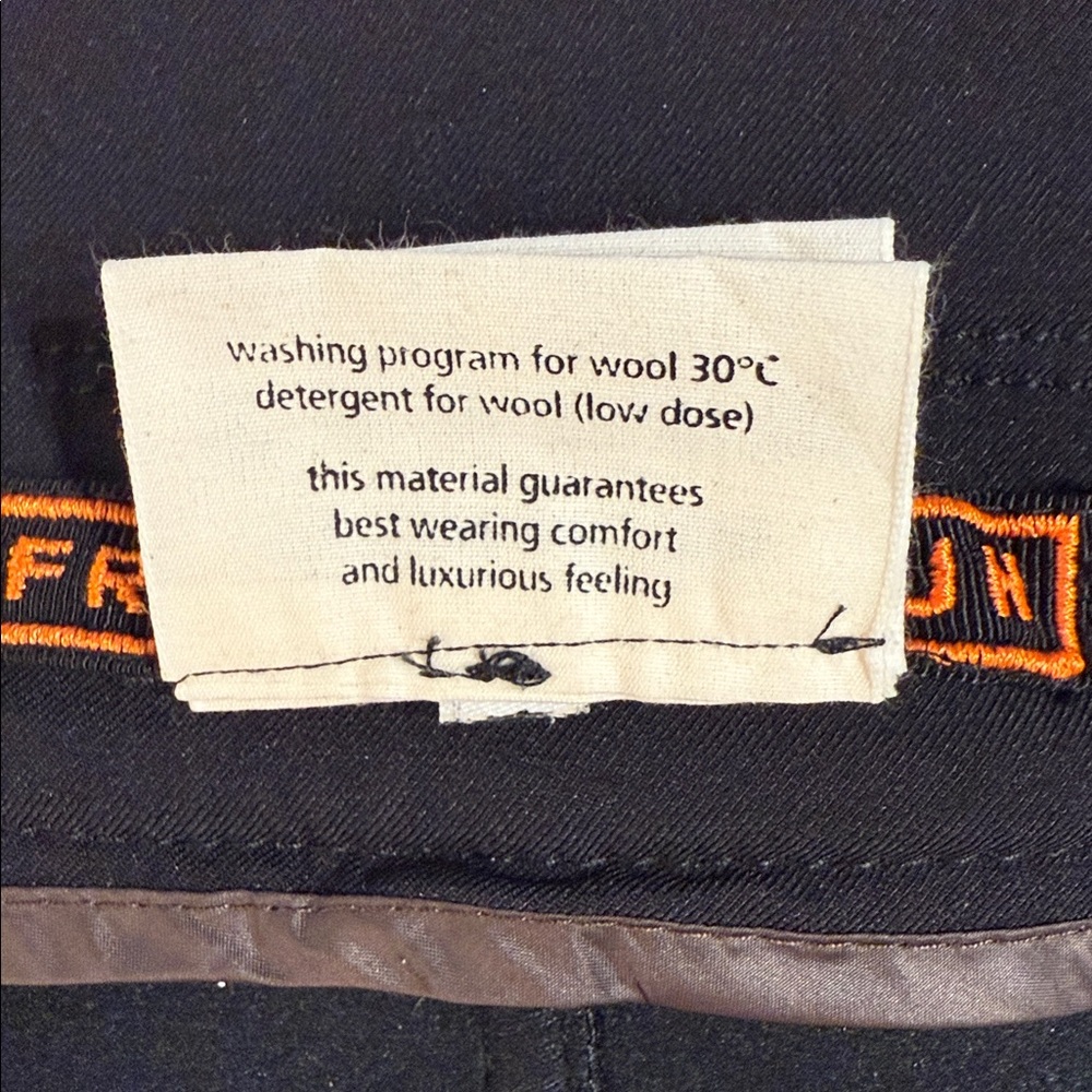 FrauenSchuh lined Black Ski Pants with gray and white detail Austrian Luxury - Picture 4 of 16